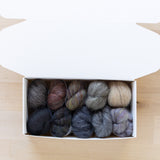 Felter's Flowing Wool - Black Brown & Gray Box